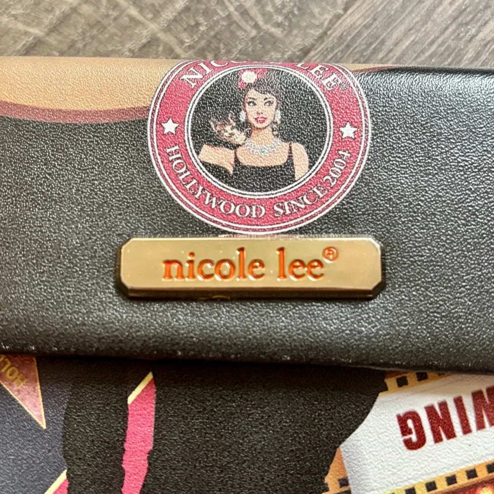 Nicole Lee Hollywood Foldable Glasses Case